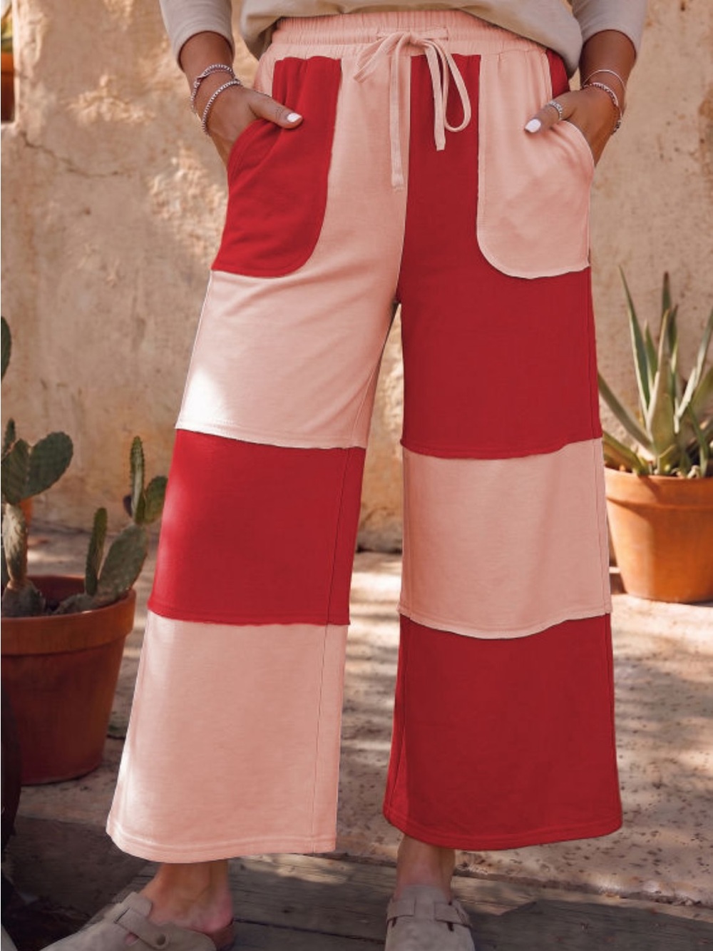 Two-Tone Wide Leg Patchwork Pants - Pink & Red - Picture 3 of 5